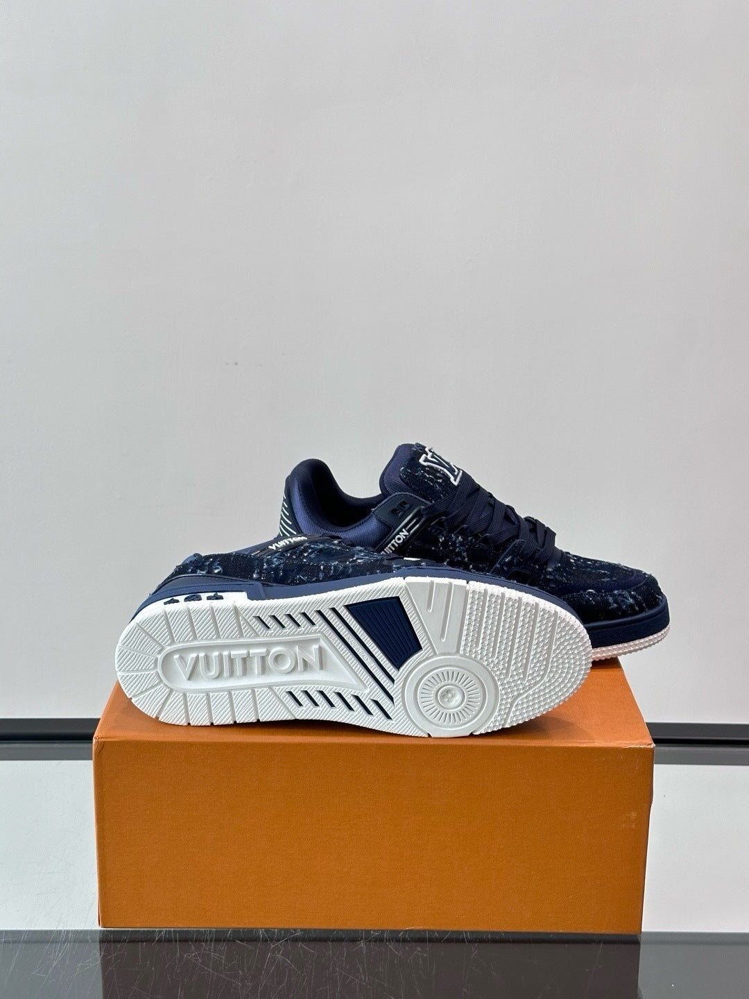 Louis Vuitton LV Trainer Sneakers