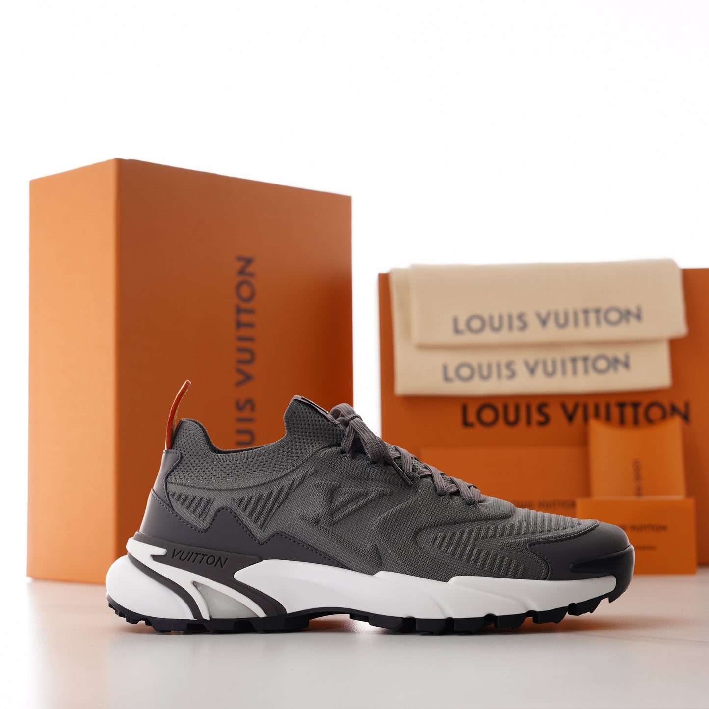 Louis Vuitton Tatic Runners Sneakers