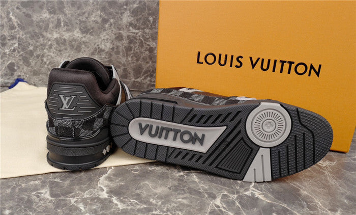 Louis Vuitton Black Men's Sneaker