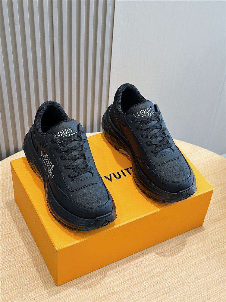 Louis Vuitton Men's Trainer Sneaker