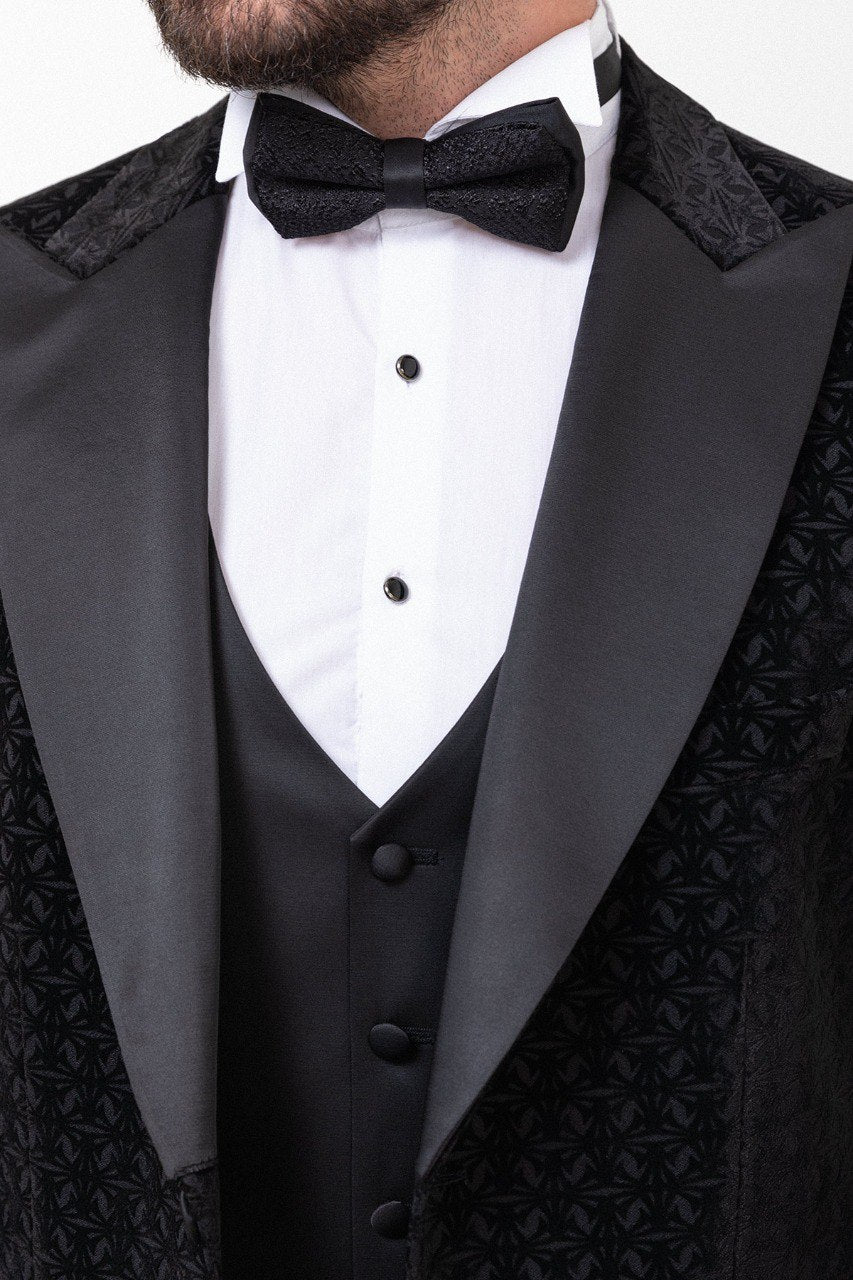 Men’s Black Textured Slim Fit Tuxedo