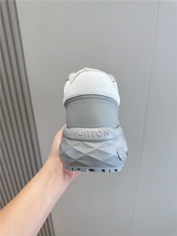 Louis Vuitton White Men's Trainer Sneaker
