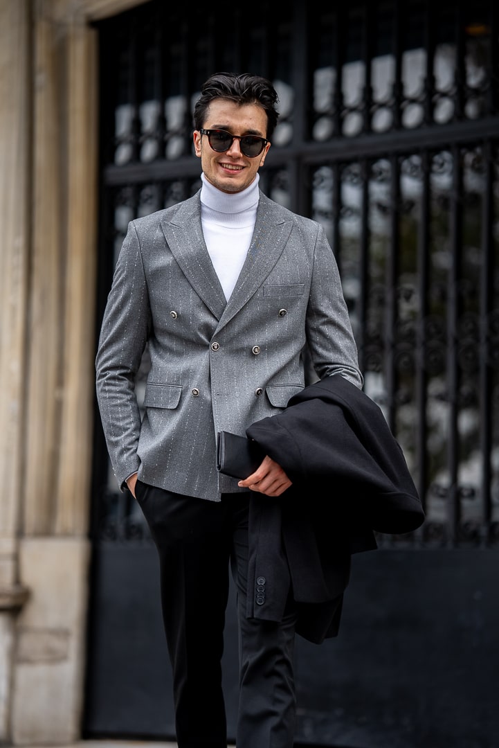 Men’s Light Grey Double-Breasted Blazer