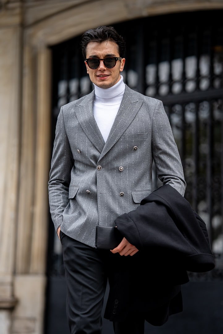Men’s Light Grey Double-Breasted Blazer