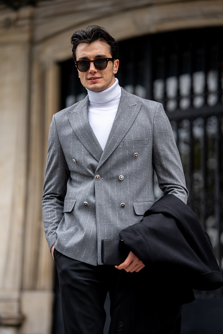 Men’s Light Grey Double-Breasted Blazer