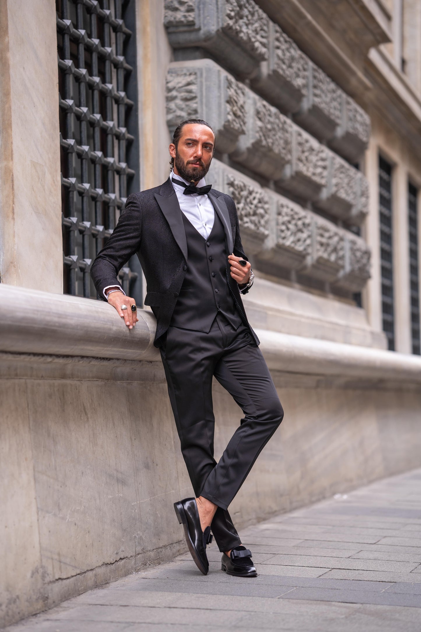Men's Satin Collar Tuxedo