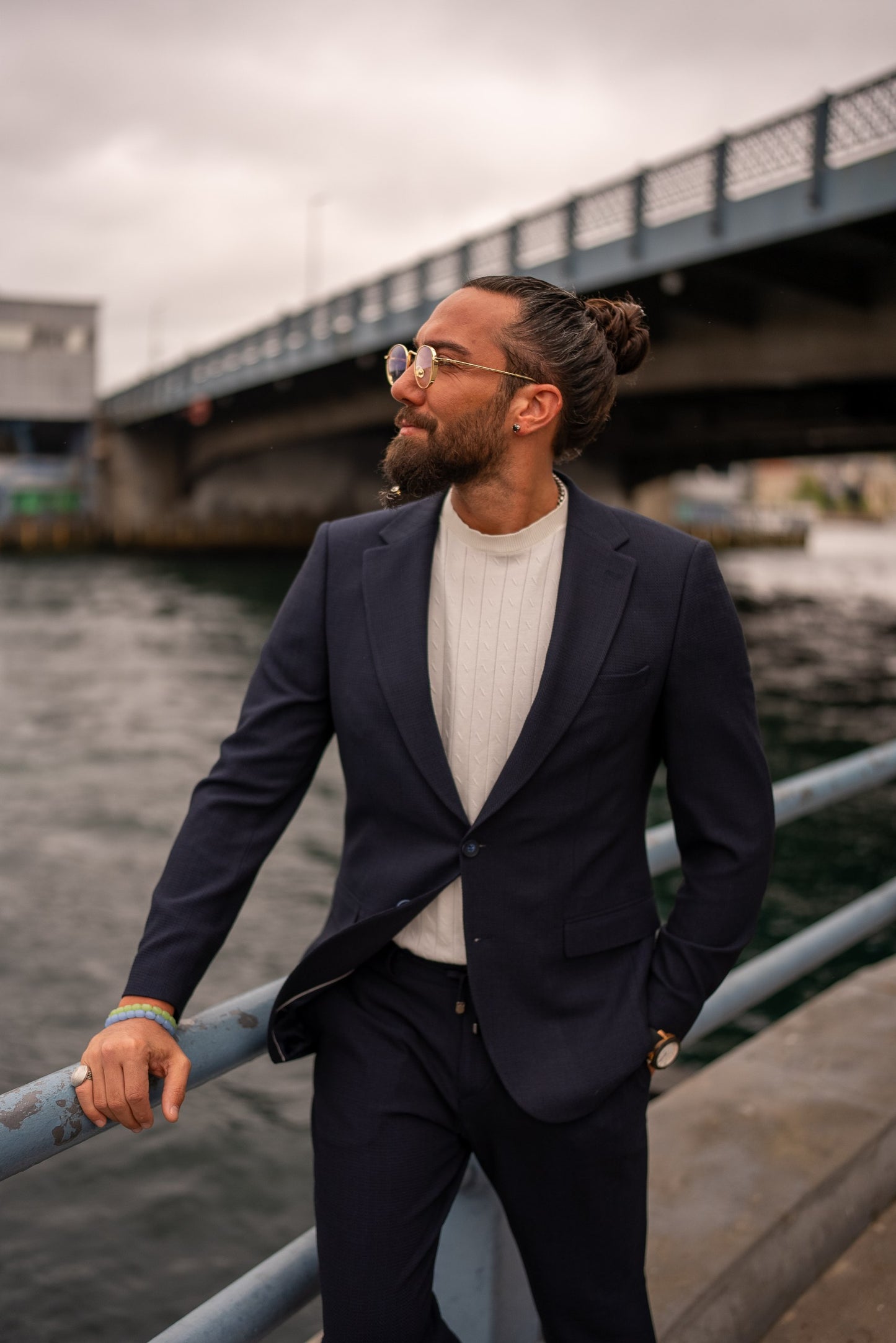 Men's Navy Blue Suit