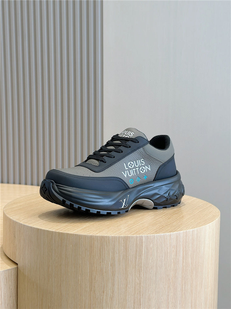 Louis Vuitton Grey Men's Trainer Sneaker