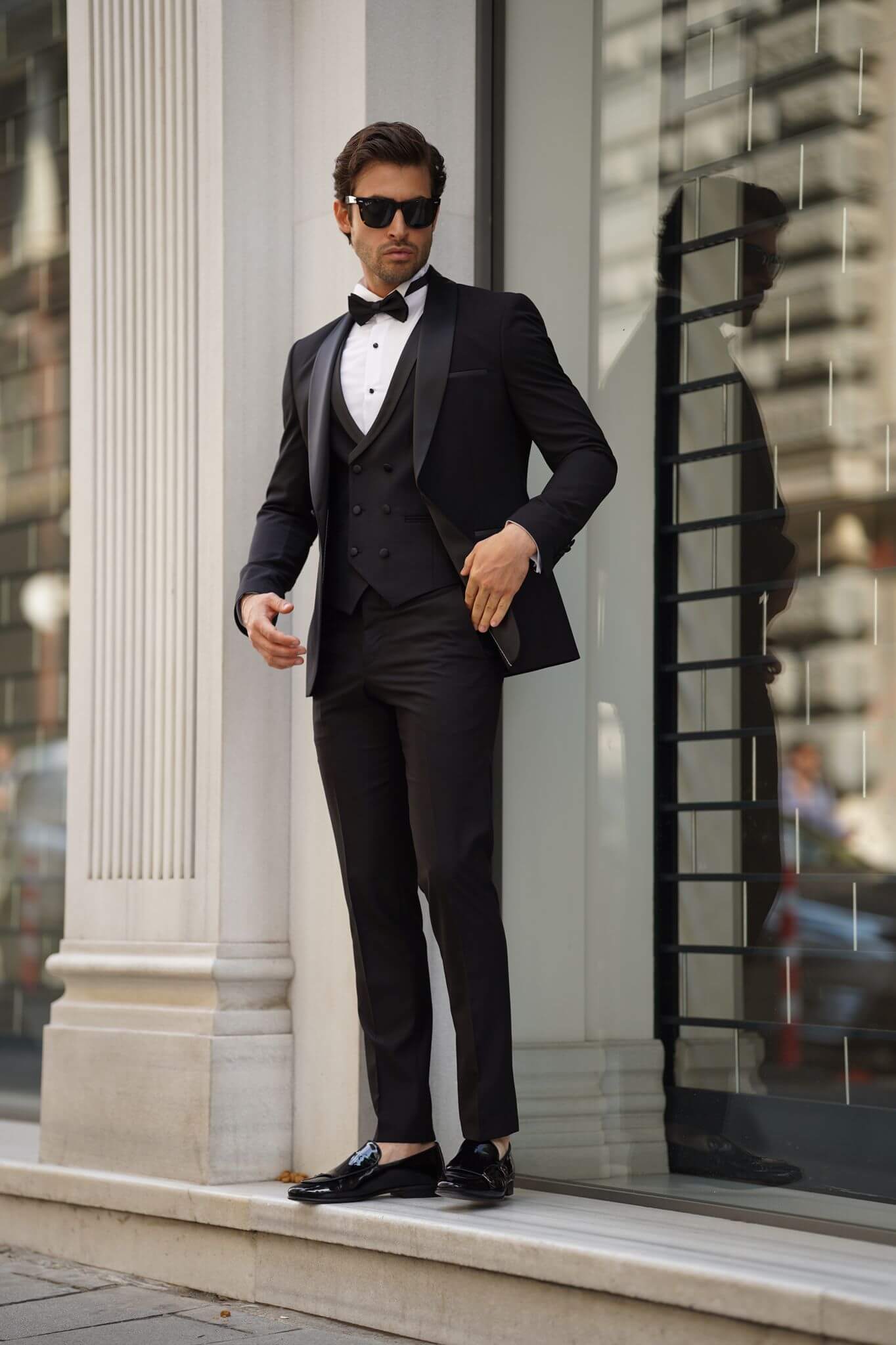Slim Fit Shawl Collar Black Tuxedo Suit.