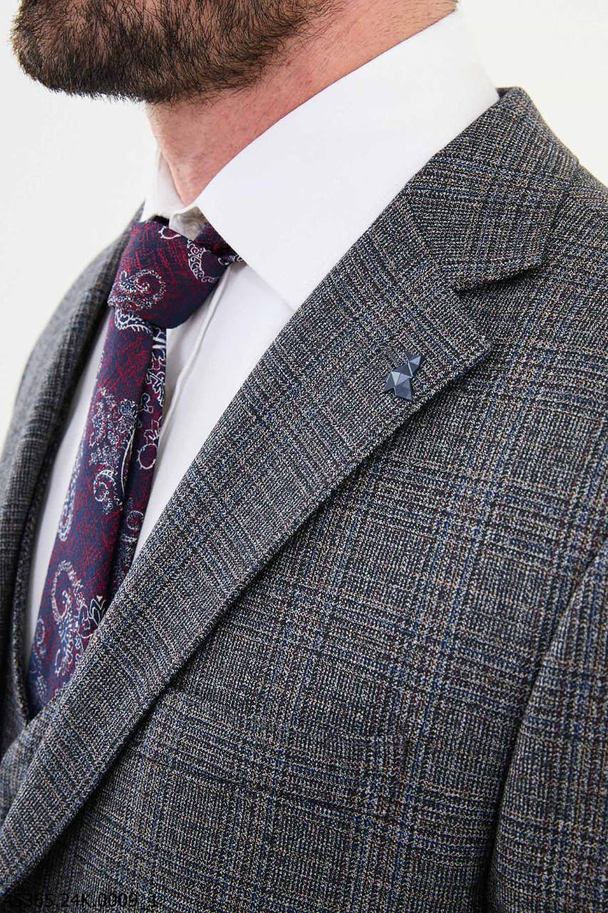Men's Gray Textured 3-Piece Suit
